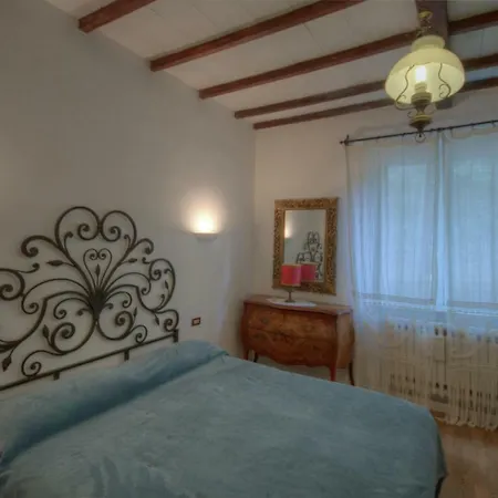 Villa In A 5 Km Dal Mare