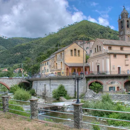 Villa In A 5 Km Dal Mare Albisola Superiore