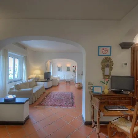 In A 5 Km Dal Mare * Albisola Superiore