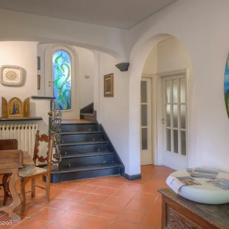 Villa In A 5 Km Dal Mare *