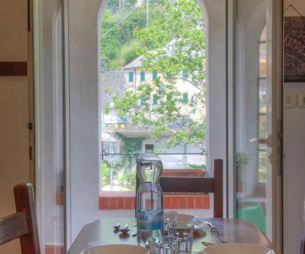 Villa In A 5 Km Dal Mare Albisola Superiore