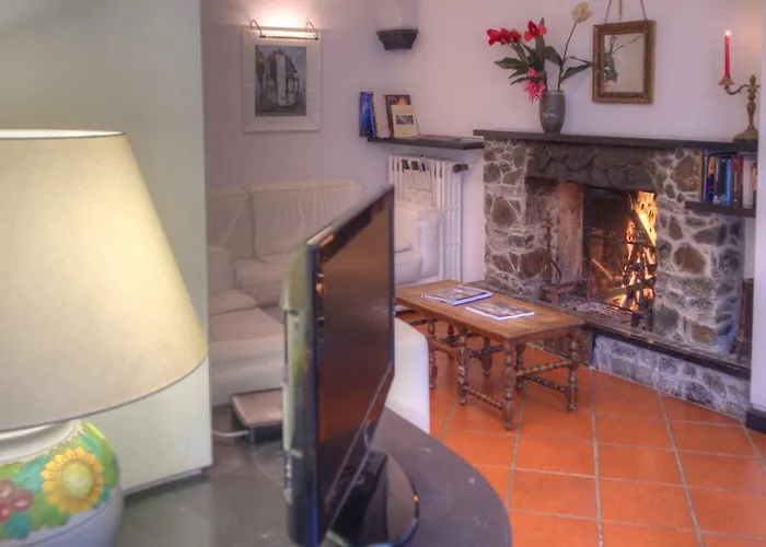 Villa In A 5 Km Dal Mare Albisola Superiore